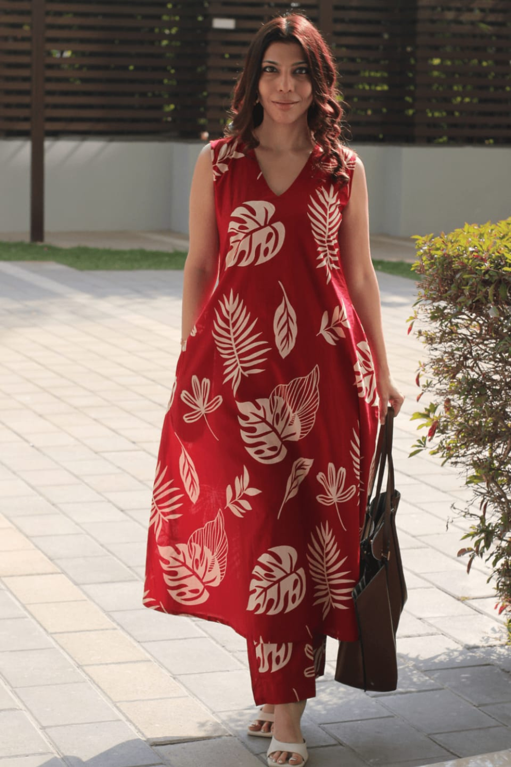 3 Tharvi Tropical Breeze Co-ord Set | Summer Dress with Red Sleeveless Outfit - Image 5